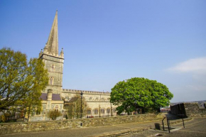 The Church Wall Apartment, Londonderry